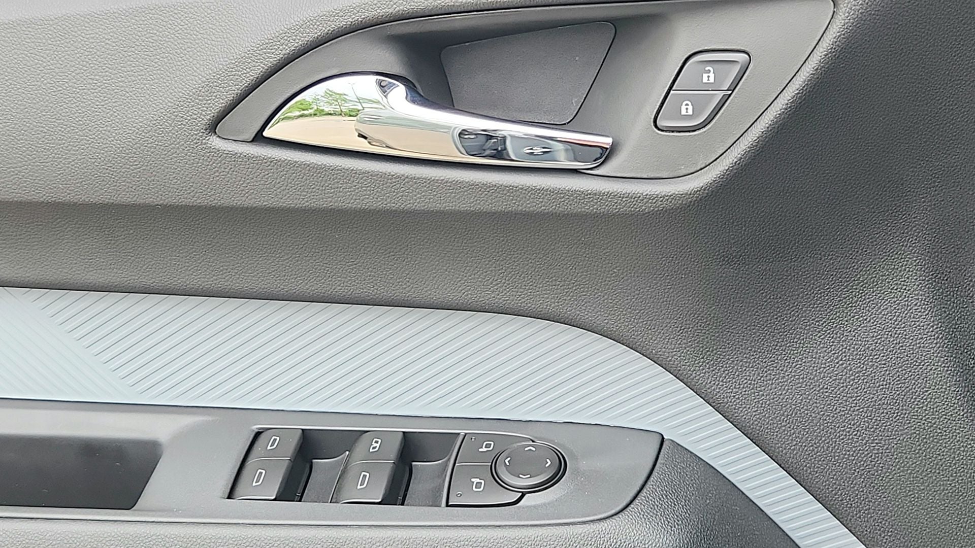 2027 Chevrolet Bolt EV RS