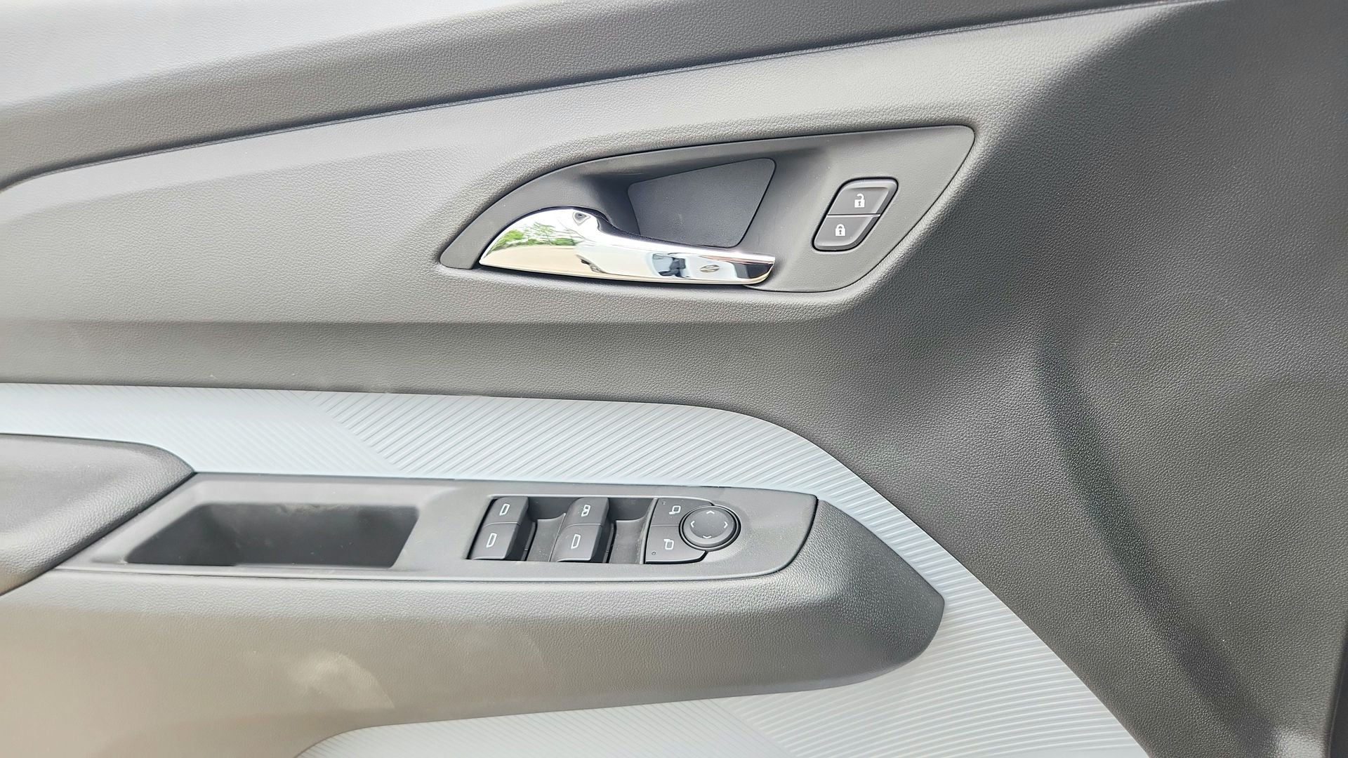 2027 Chevrolet Bolt EV RS