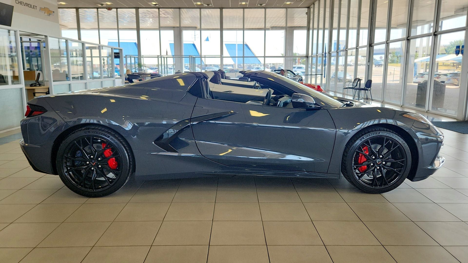 2027 Chevrolet Corvette Stingray 2LT