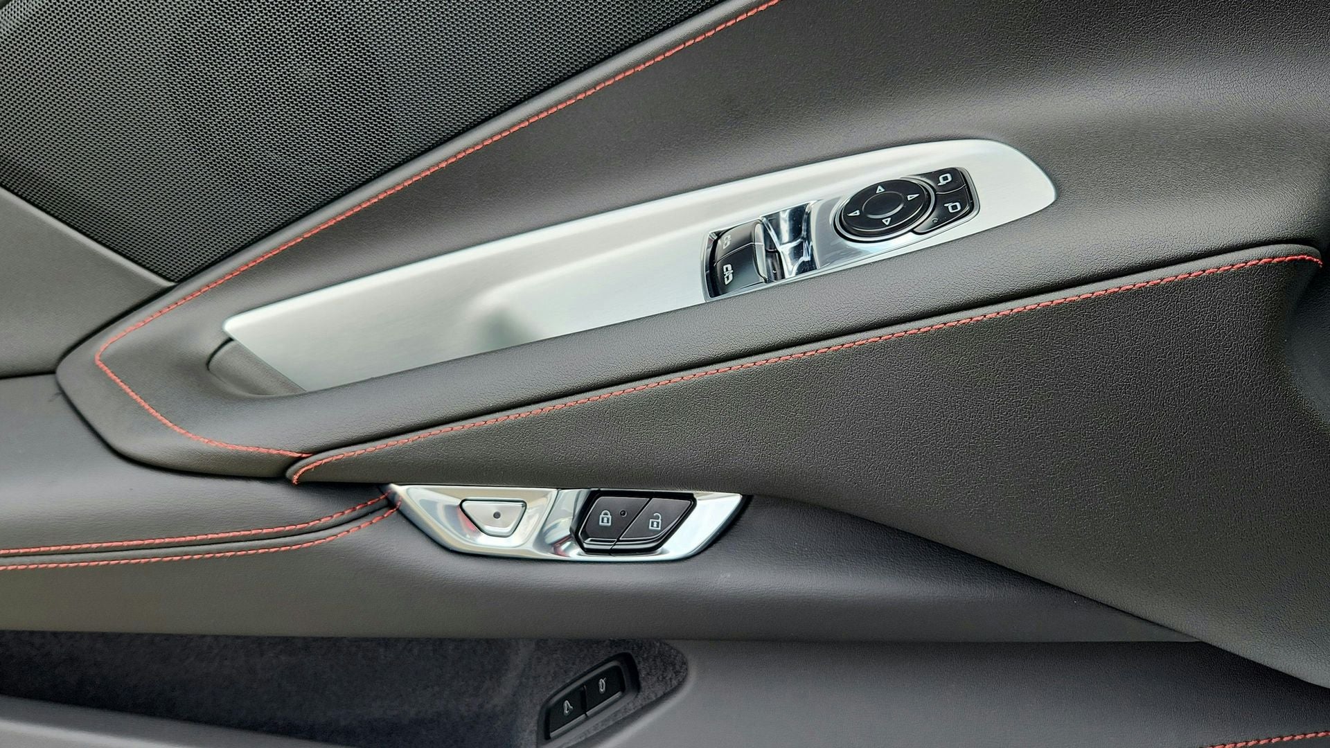 2026 Chevrolet Corvette E-Ray 1LZ