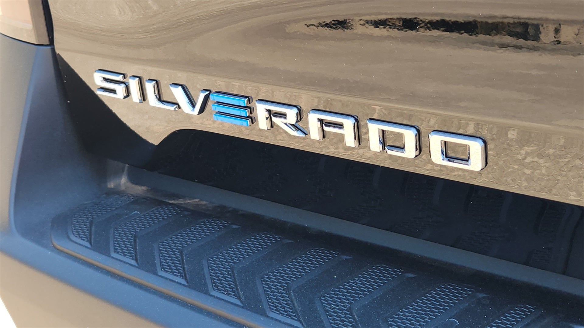 2026 Chevrolet Silverado EV LT