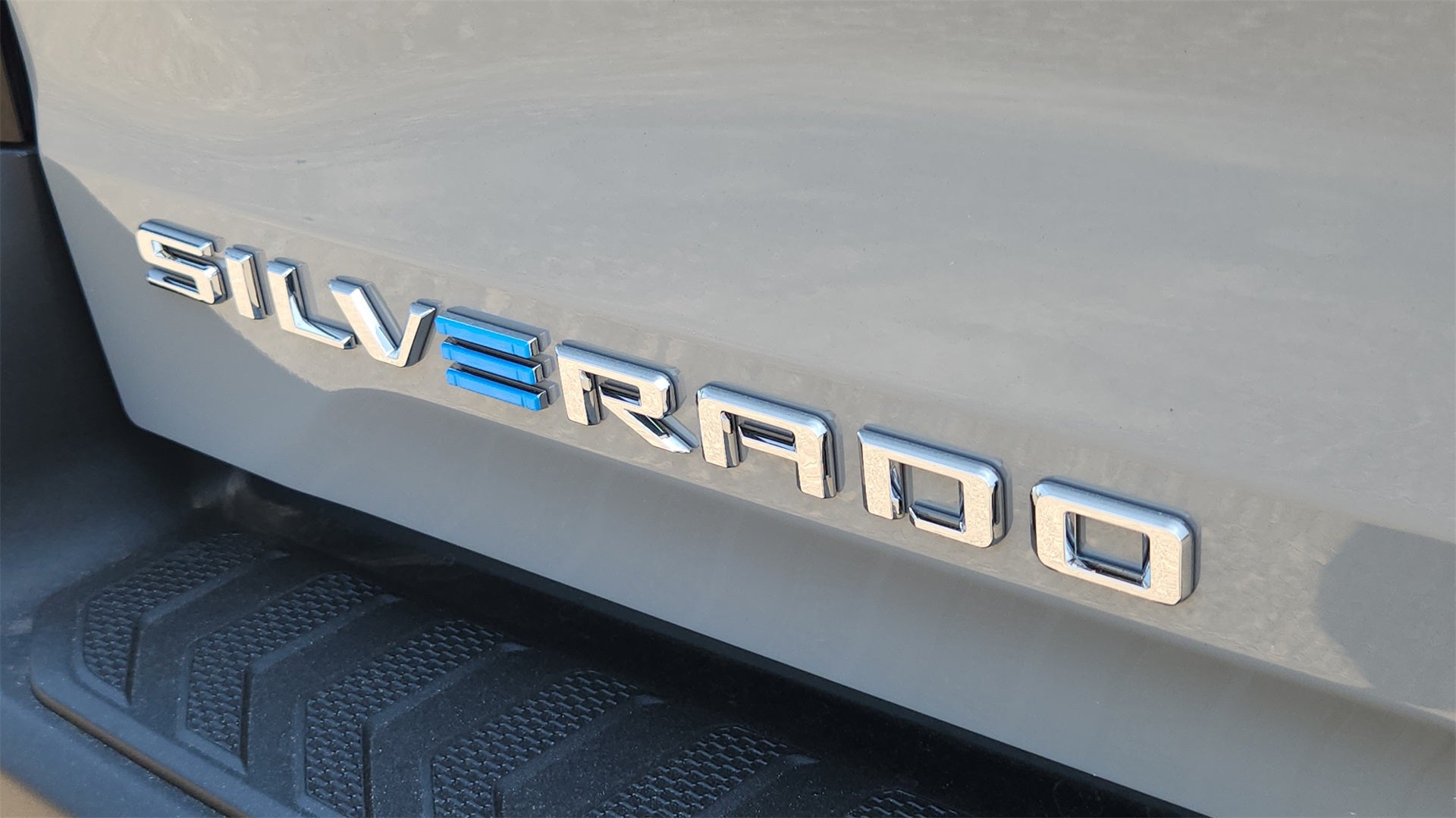 2026 Chevrolet Silverado EV LT