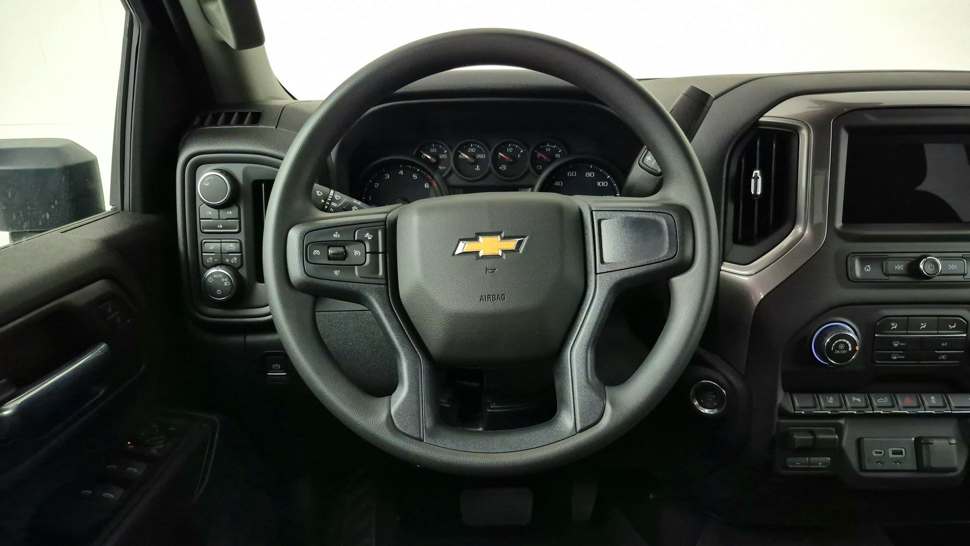 2026 Chevrolet Silverado 2500HD Custom