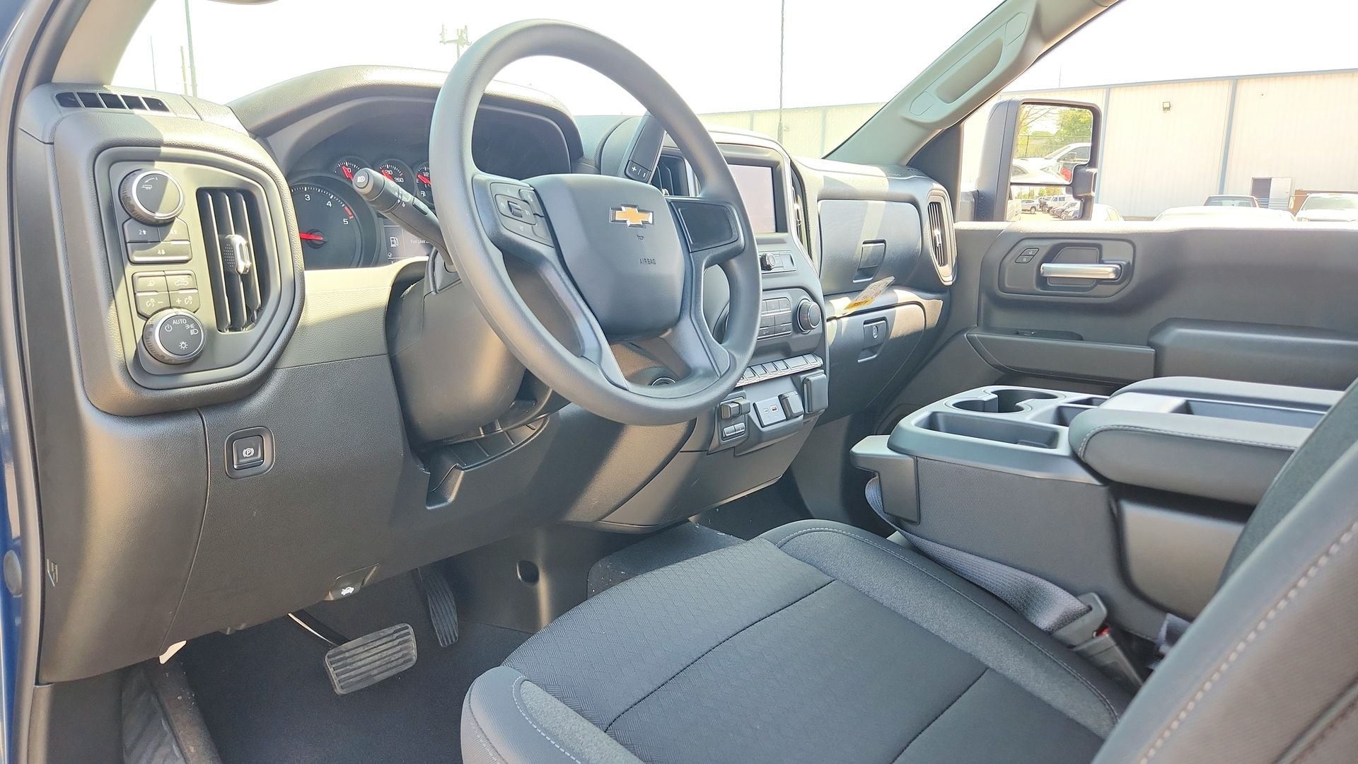 2026 Chevrolet Silverado 2500HD Custom