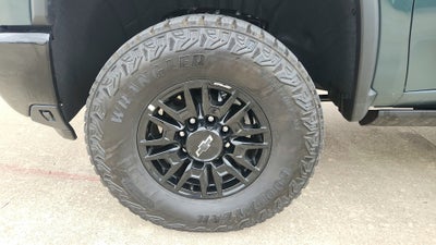 2026 Chevrolet Silverado 2500HD ZR2