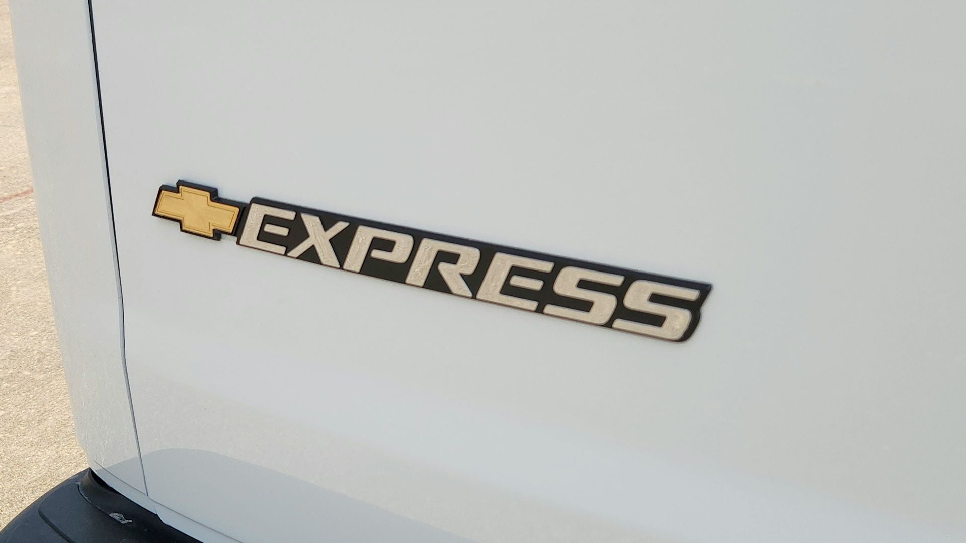 2026 Chevrolet Express 2500 Work Van Cargo