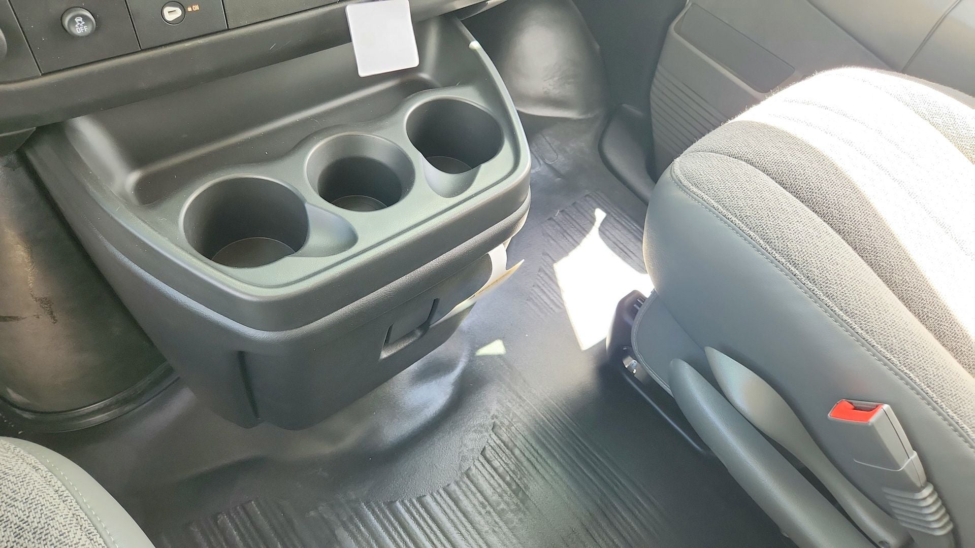2026 Chevrolet Express 2500 Work Van Cargo