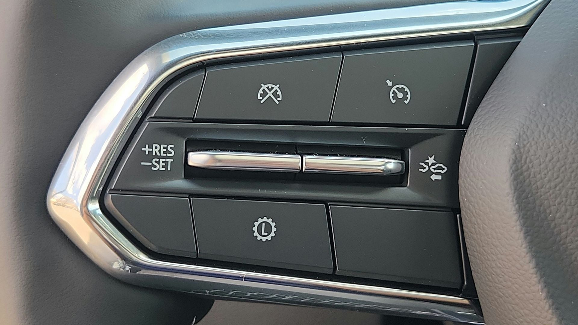 2027 Chevrolet Traverse LT 1LT