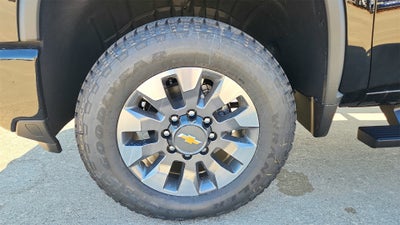 2026 Chevrolet Silverado 2500HD Custom