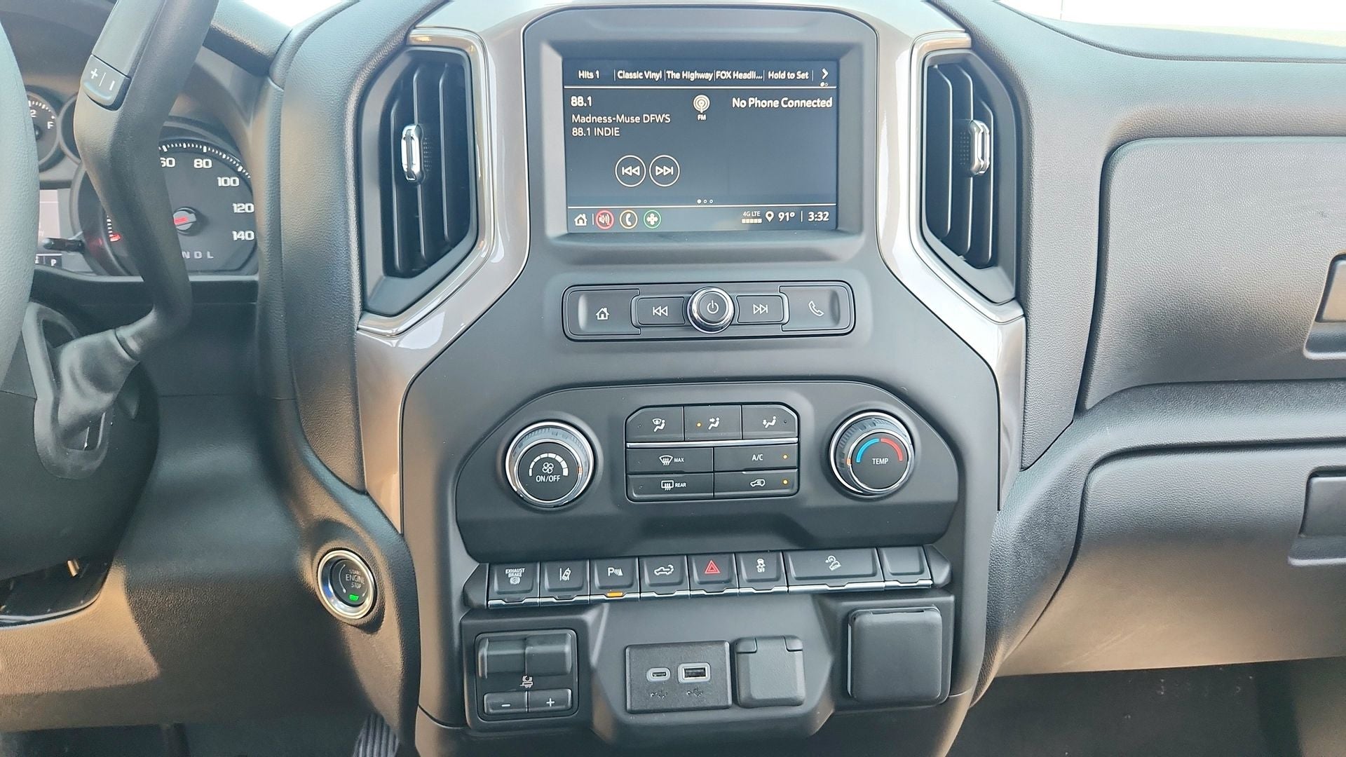 2026 Chevrolet Silverado 2500HD Custom
