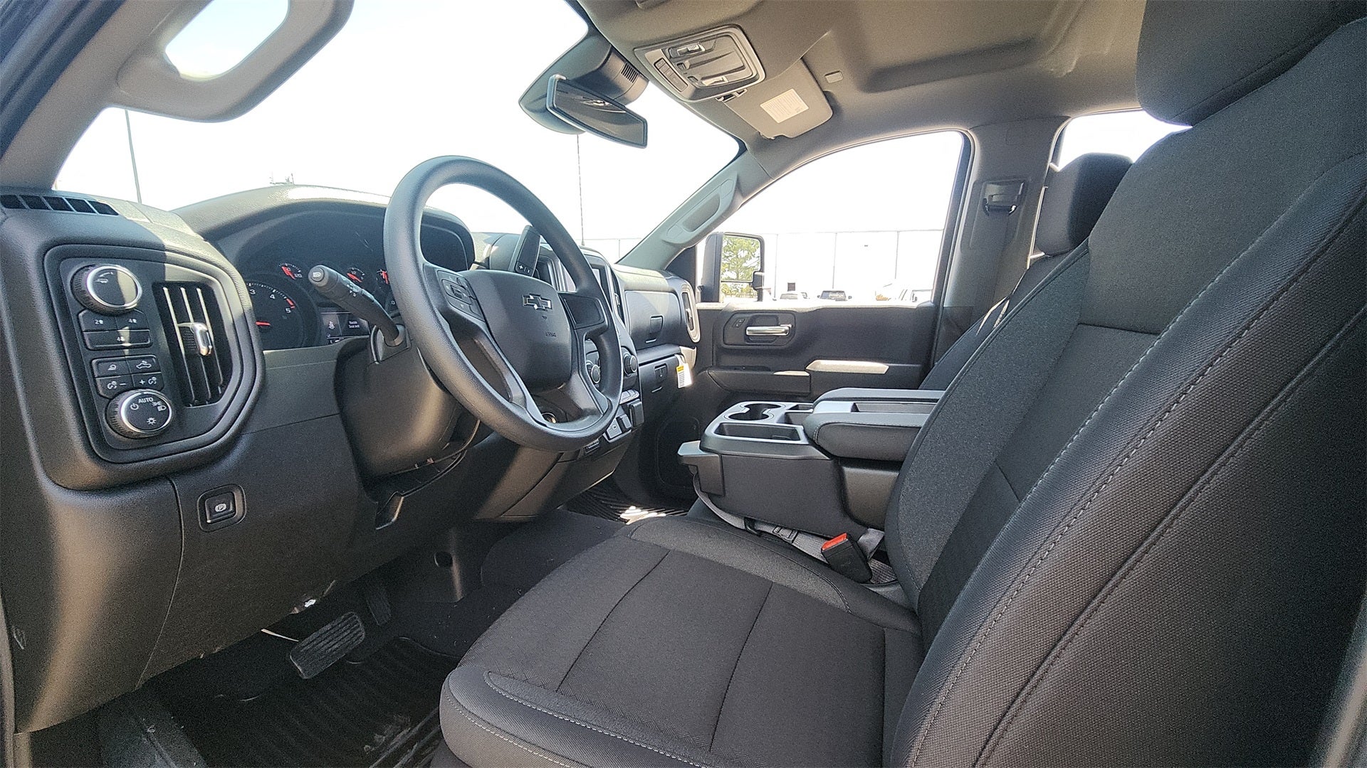 2025 Chevrolet Silverado 2500HD Custom