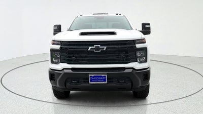 2026 Chevrolet Silverado 2500HD Custom