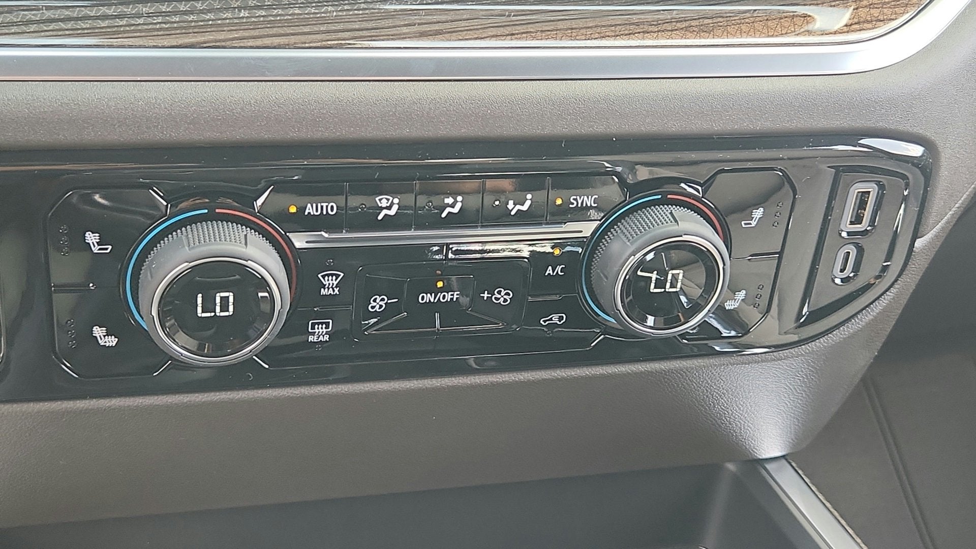 2026 Chevrolet Silverado 1500 LT Texas Edition
