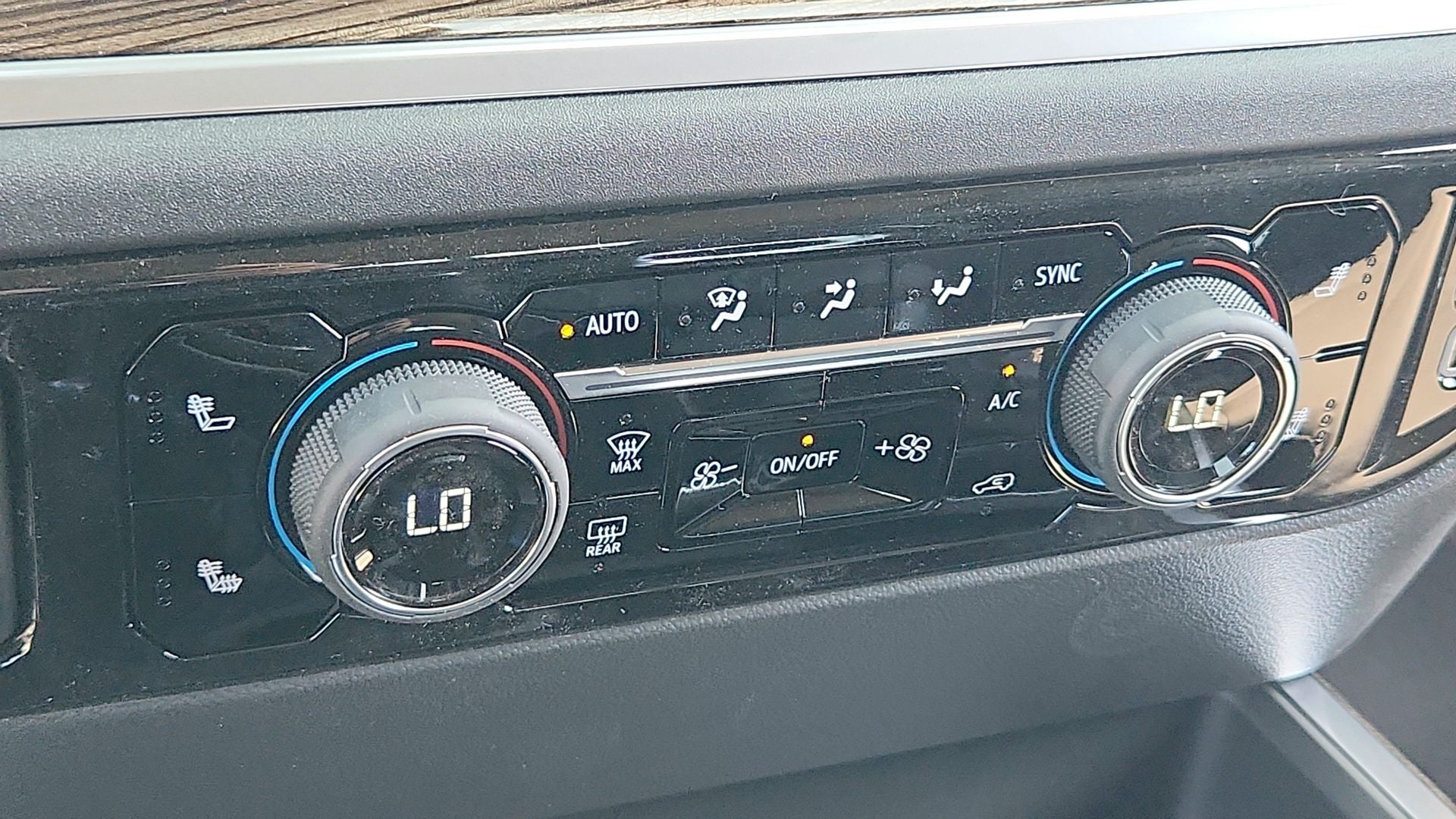 2026 Chevrolet Silverado 1500 LT Texas Edition