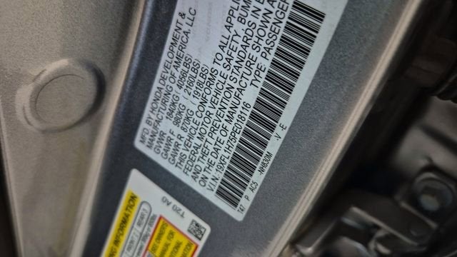 2023 Honda Civic Hatchback EX-L w/o BSI