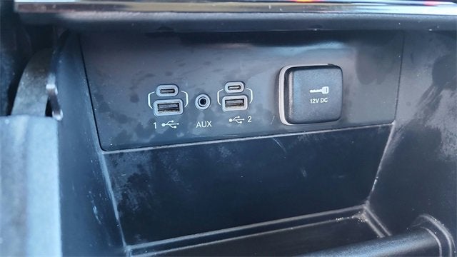 2023 Jeep Grand Cherokee Laredo 4x2