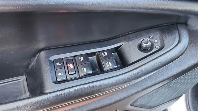 2023 Jeep Grand Cherokee Laredo 4x2