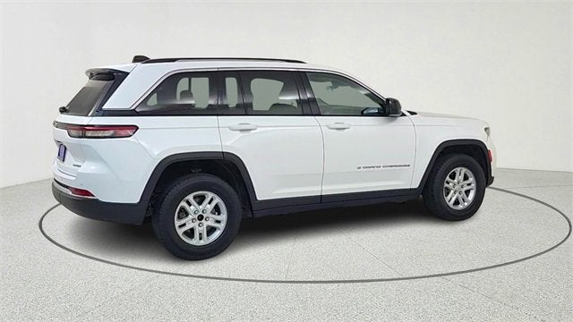 2024 Jeep Grand Cherokee Laredo X 4x4