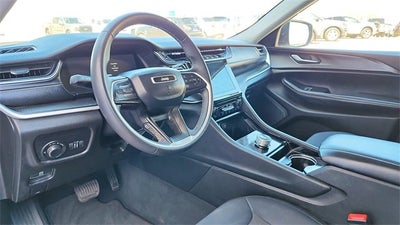 2024 Jeep Grand Cherokee Laredo X 4x4