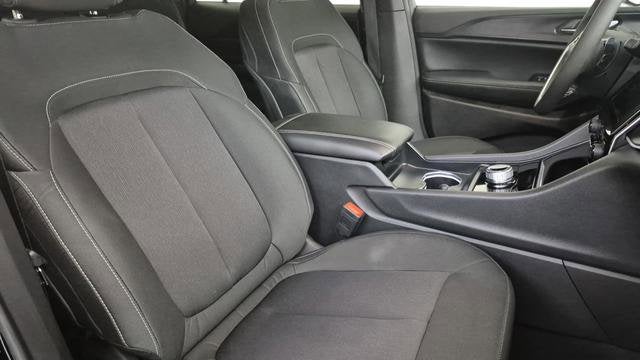 2024 Jeep Grand Cherokee L Laredo 4x2