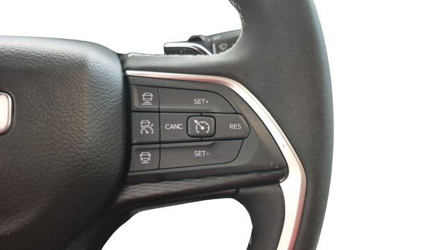 2024 Jeep Grand Cherokee L Laredo 4x2
