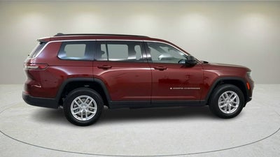 2024 Jeep Grand Cherokee L Laredo 4x2