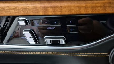 2024 Jeep Grand Wagoneer L Series III 4x4