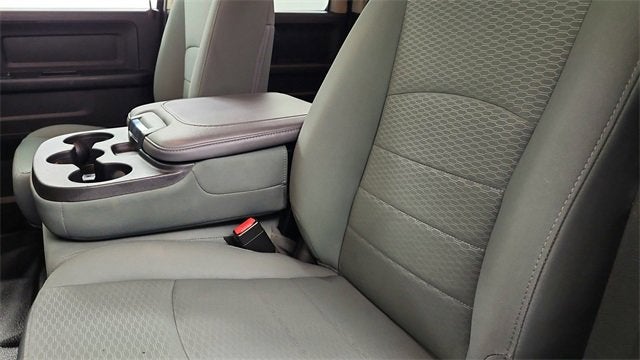 2017 RAM 1500 Express Quad Cab 4x2 6'4" Box