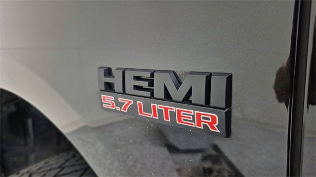 2019 RAM 1500 Classic Lone Star Crew Cab 4x4 5'7" Box