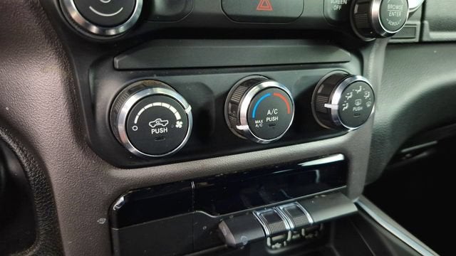 2019 RAM 1500 Big Horn/Lone Star Crew Cab 4x2 5'7" Box