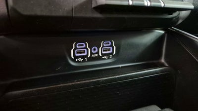 2020 RAM 1500 Big Horn Crew Cab 4x4 5'7" Box