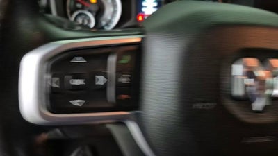 2020 RAM 1500 Big Horn Crew Cab 4x4 5'7" Box