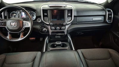 2020 RAM 1500 Big Horn Crew Cab 4x4 5'7" Box