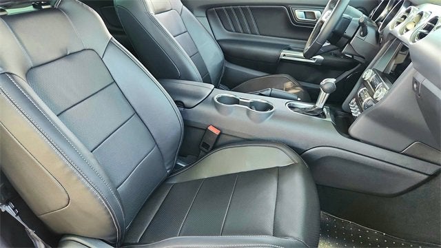 2022 Ford Mustang EcoBoost Premium Fastback