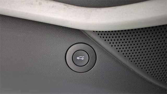 2021 Chevrolet Camaro 2LT