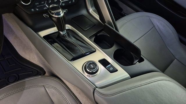 2017 Chevrolet Corvette Stingray Z51 2LT