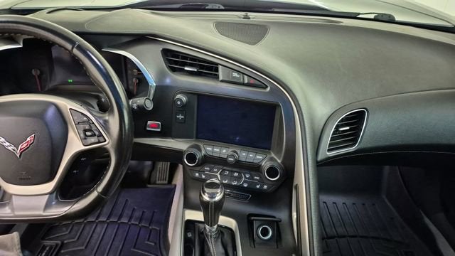 2017 Chevrolet Corvette Stingray Z51 2LT