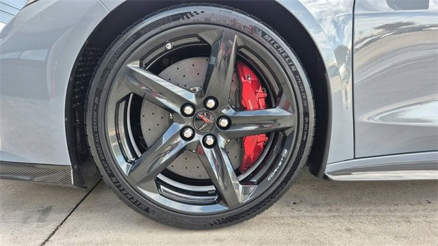 2025 Chevrolet Corvette E-Ray 2LZ