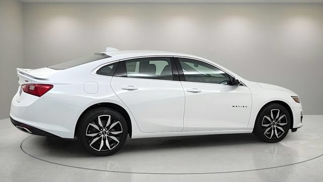 2025 Chevrolet Malibu RS