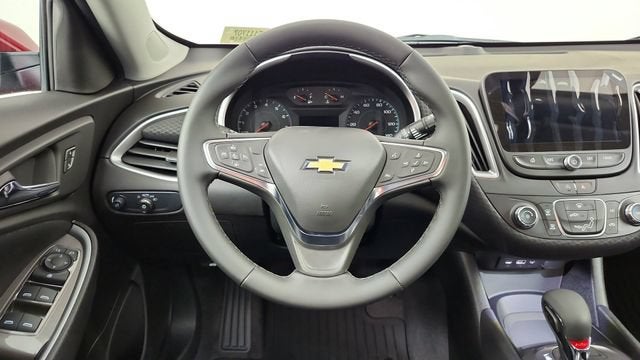 2025 Chevrolet Malibu RS