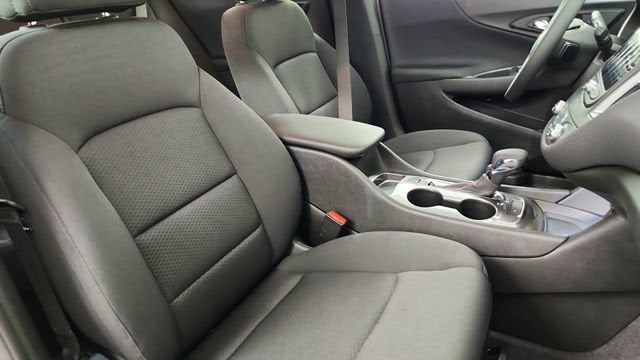 2025 Chevrolet Malibu RS