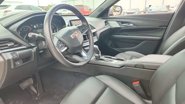 2024 Cadillac CT4 Luxury