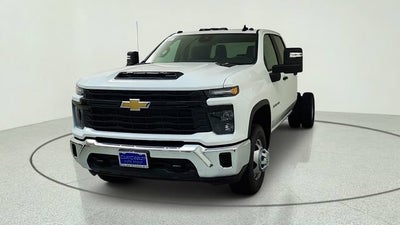 2025 Chevrolet Silverado 3500 HD Chassis Cab Work Truck