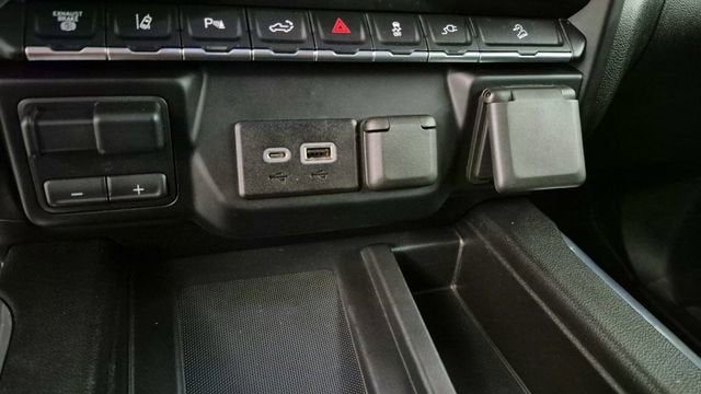 2022 Chevrolet Silverado 3500 HD High Country