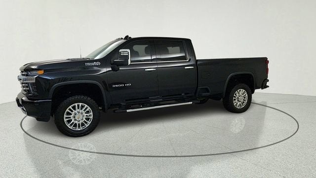 2022 Chevrolet Silverado 3500 HD High Country