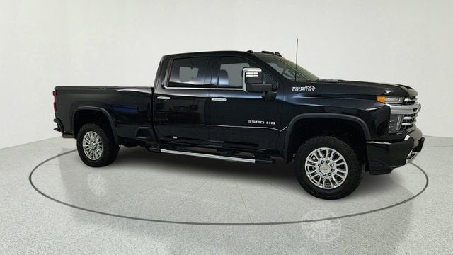 2022 Chevrolet Silverado 3500 HD High Country