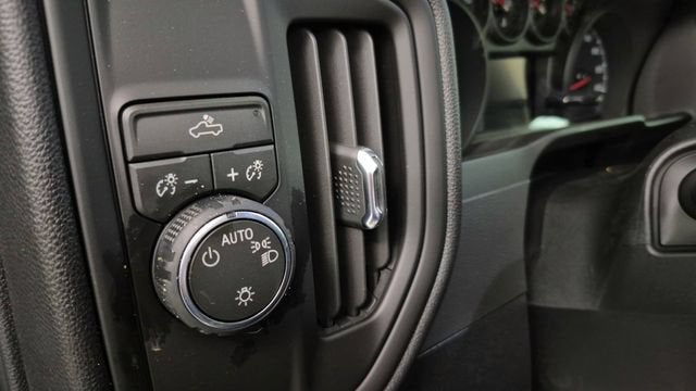 2026 Chevrolet Silverado 1500 Custom - Photo 10