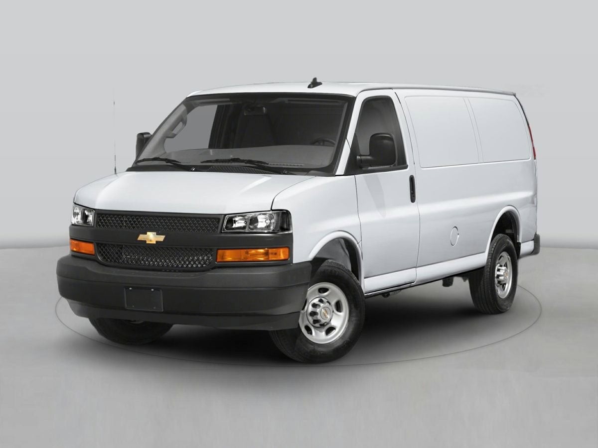 2025 Chevrolet Express Cargo WT
