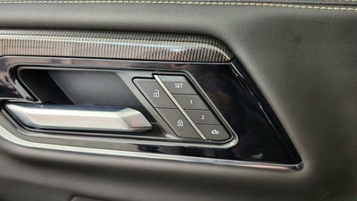 2025 GMC Yukon Elevation