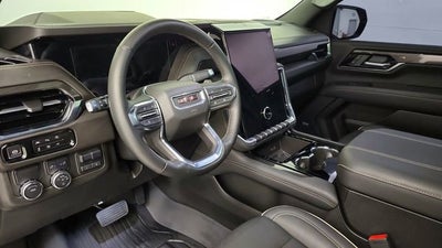 2025 GMC Yukon Elevation